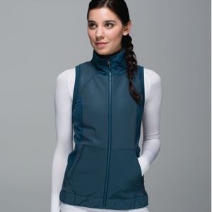 lululemon reflective vest